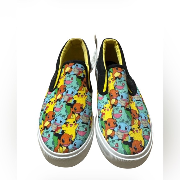 BNWT Pokemon Kids Slip-On Sneakers Size 4 Pokémon Shoes size 4 - Picture 3 of 7